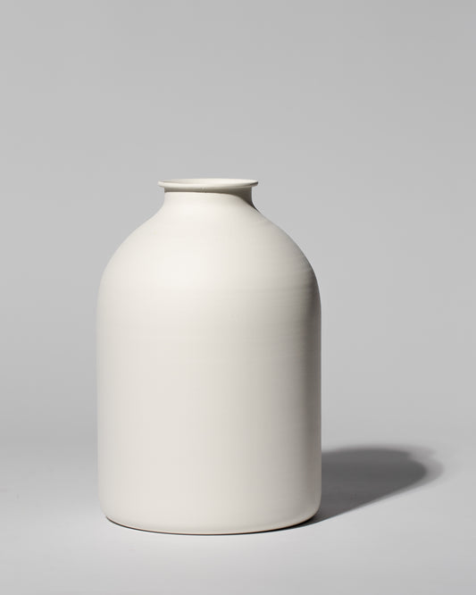Arlo Iron Vase