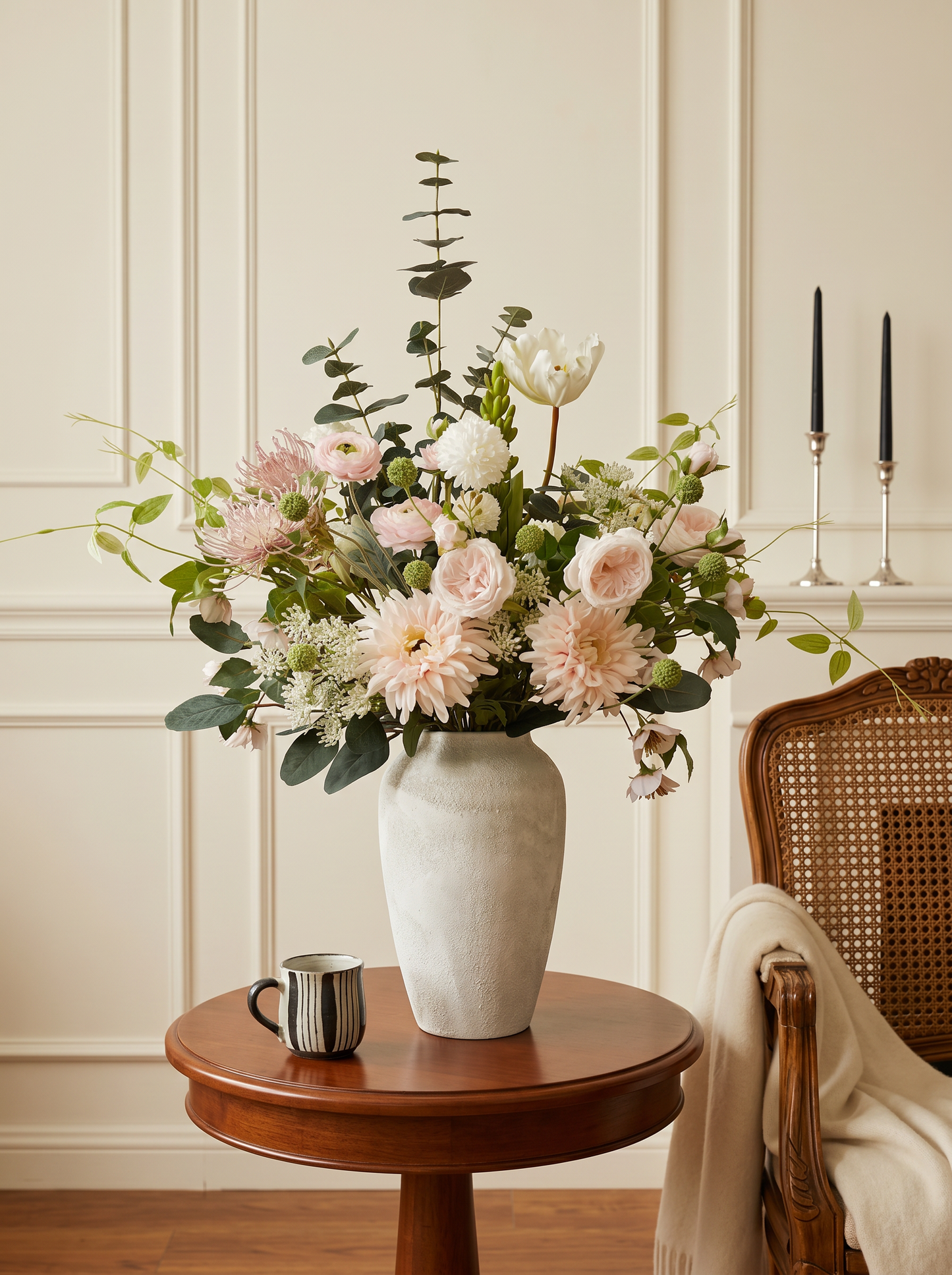 Faux Arrangement - The Aurore
