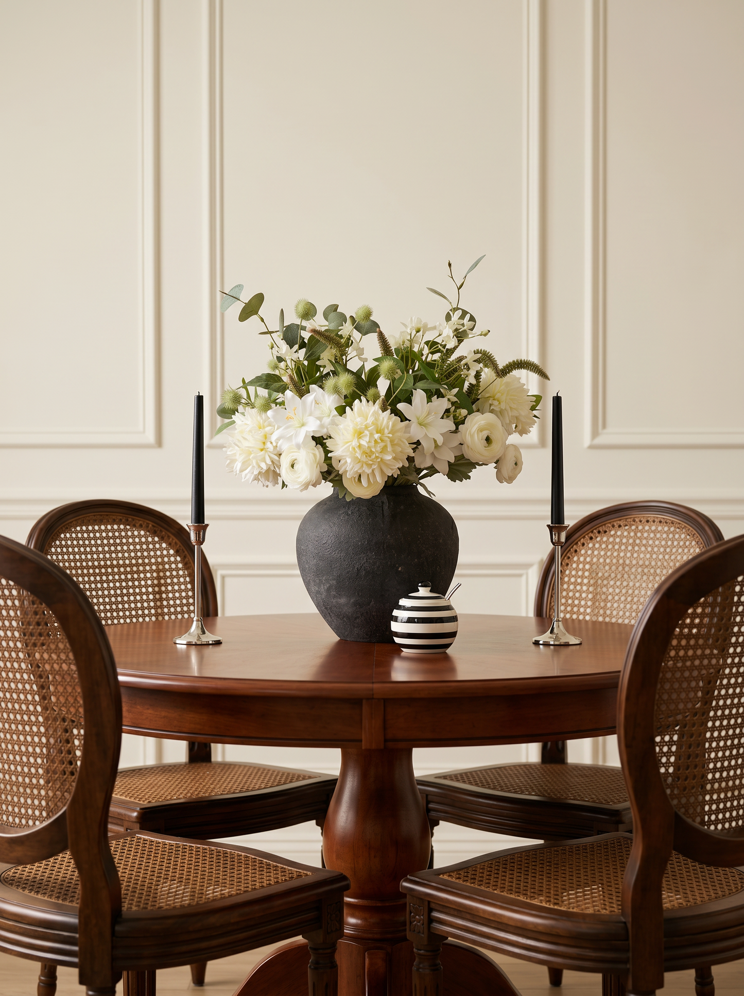 Faux Arrangement - The Lumiere